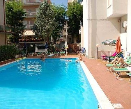 Hotel Costa D'Oro ริมินี ภายนอก รูปภาพ