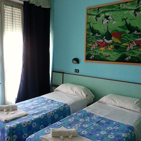 Hotel Costa D'Oro ริมินี ภายนอก รูปภาพ